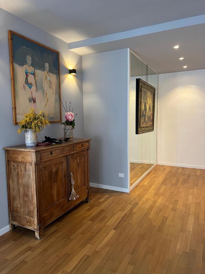 Luxuryflat 42 Apartment Bari Exterior photo