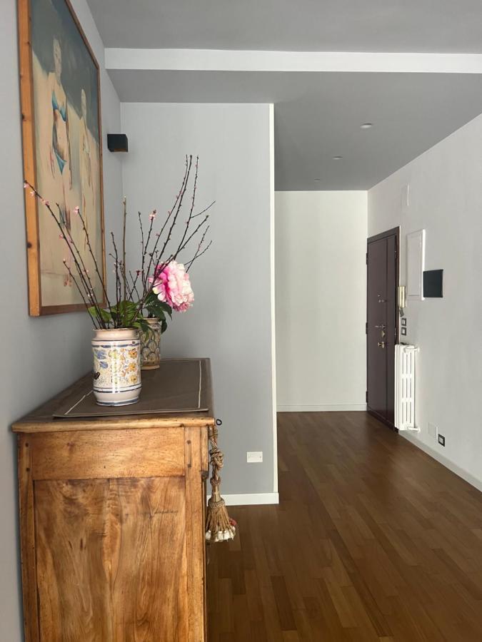 Luxuryflat 42 Apartment Bari Exterior photo