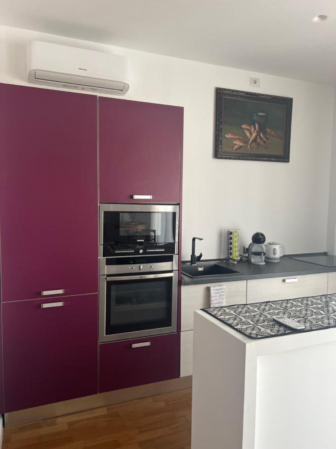 Luxuryflat 42 Apartment Bari Exterior photo